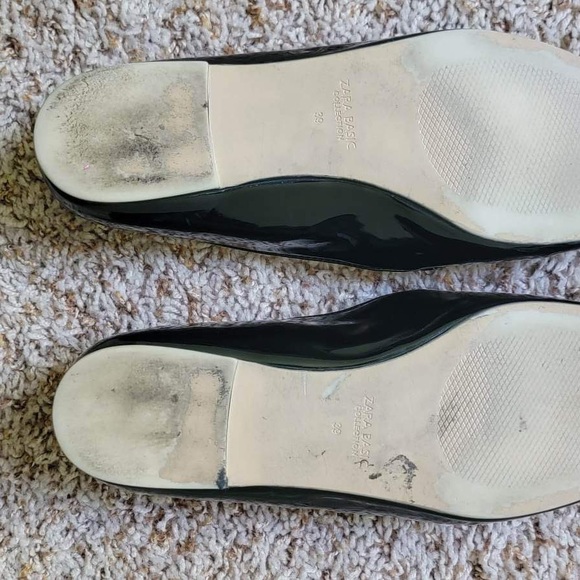 Zara Tasseled Black Loafers - Picture 4 of 5